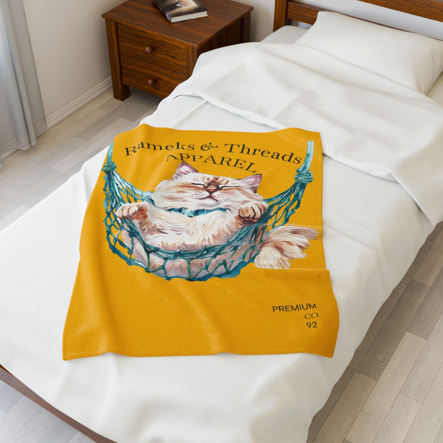Cute Cat Lovers Cozy Velveteen Plush Blanket,