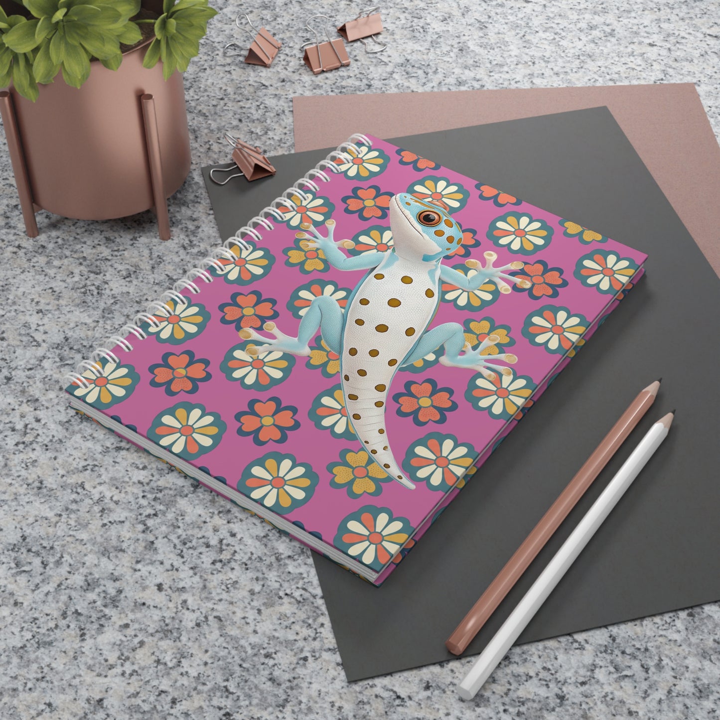 Gecko Floral Spiral Notebook — Cute Blue Gecko on Retro Daisy Pattern