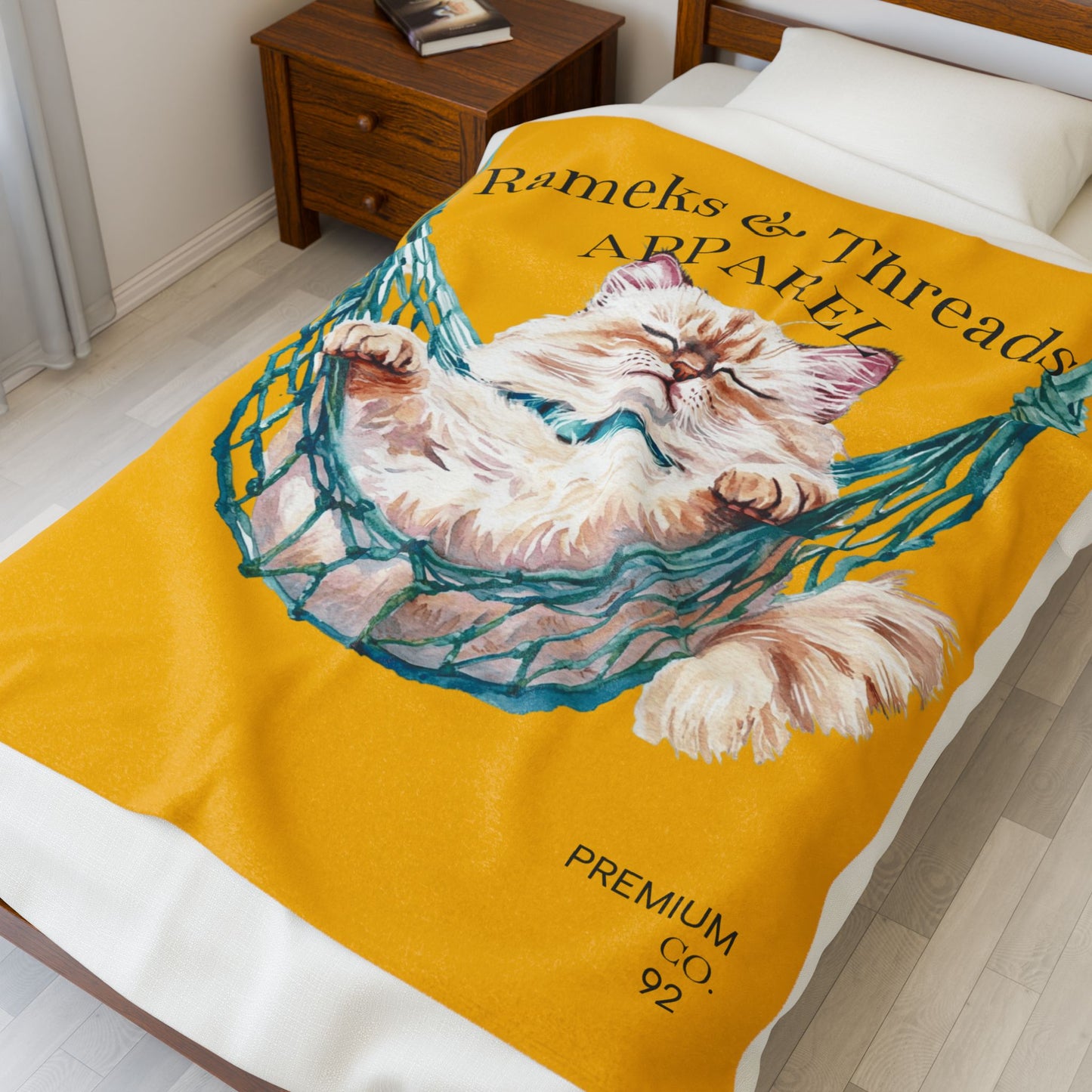 Cute Cat Lovers Cozy Velveteen Plush Blanket,