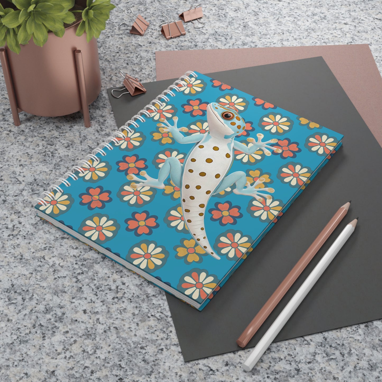 Gecko Floral Spiral Notebook — Cute Blue Gecko on Retro Daisy Pattern
