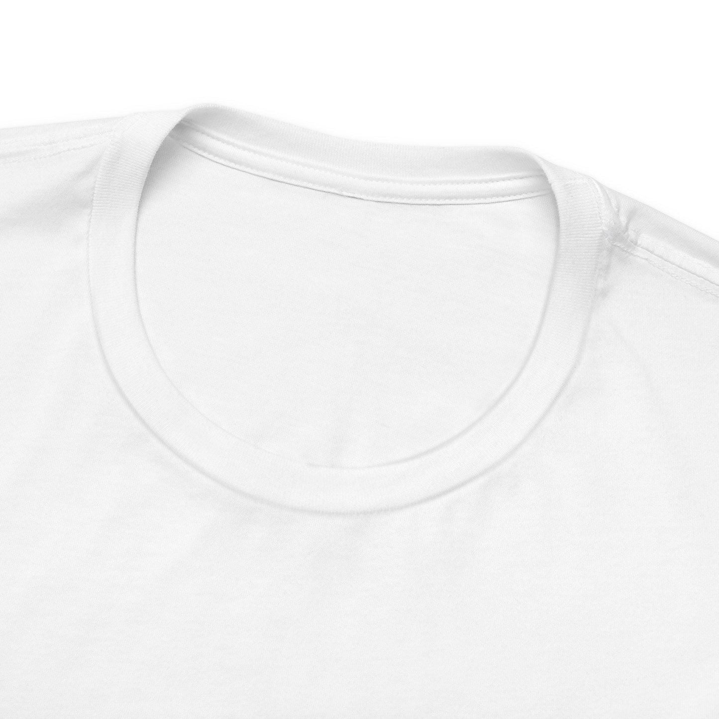 Artsy Graphic Tee: Vibrant Colors, Stylish Fashion